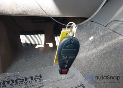 2009 Chrysler 300C Hemi из США, поврежденный, VIN 2C3KA63TX9H599968